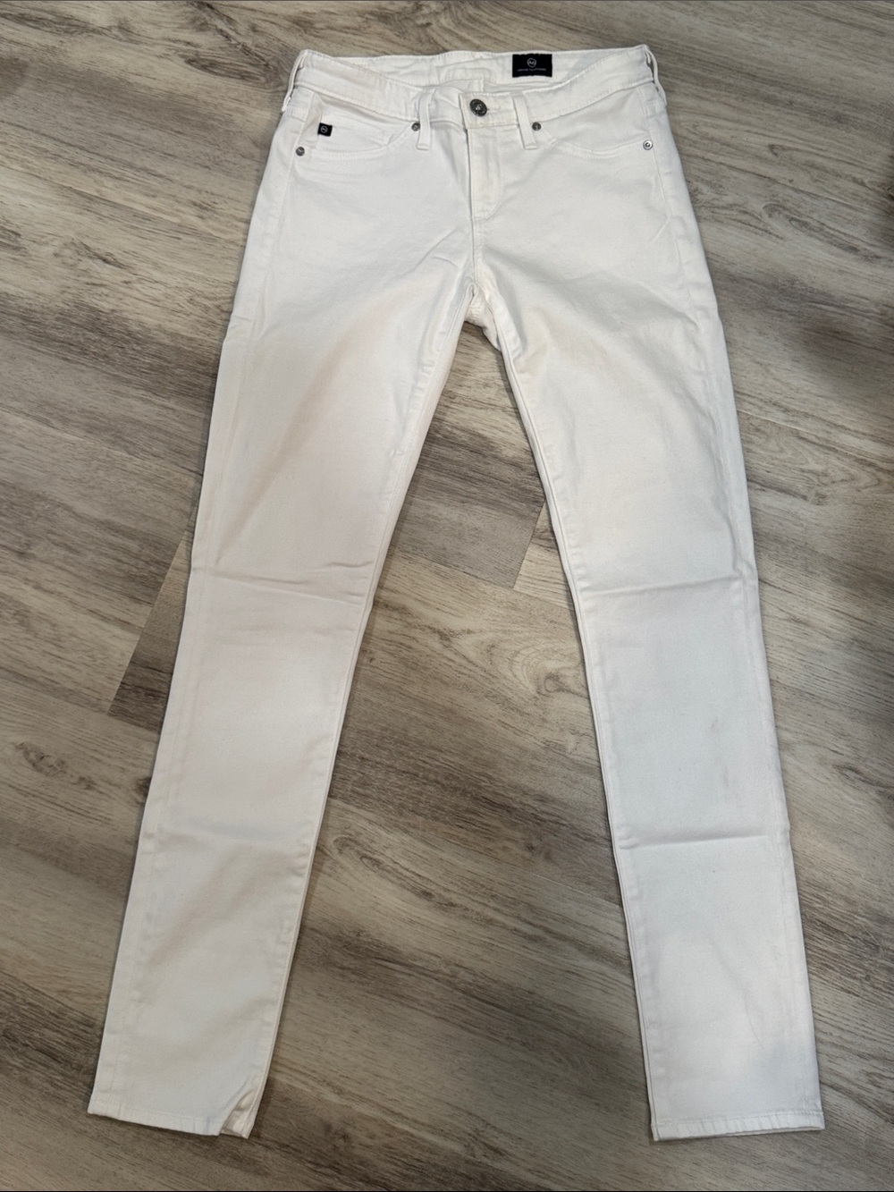 AG Adriano Goldschmied White Skinny Jeans soft. Size 25R